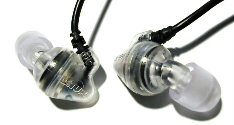 Consejos de Shure para usar auriculares in-ear correctamente - Future Music  - SONICplug