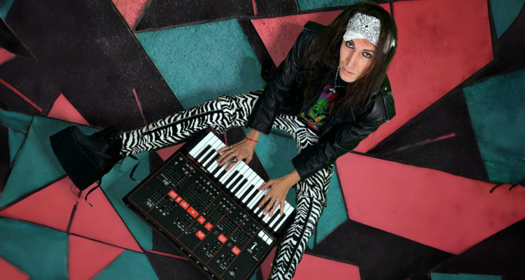 En El RADAR: Tommy Countach, el genio musical Synthwave DAWless con sede en Berlín