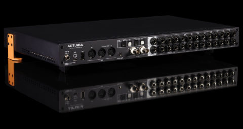 NAMM 2025 | AudioFuse 16Rig 2.0 soporta 16 canales de audio inmersivo y monitorización en Dolby Atmos